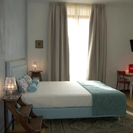 بيت ضيافة Residenza Mordini 4*