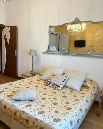 بيت ضيافة Residenza Mordini لا ماداّلينا