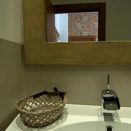 بيت ضيافة Residenza Mordini 4*