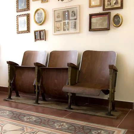 بيت ضيافة Residenza Mordini 4*